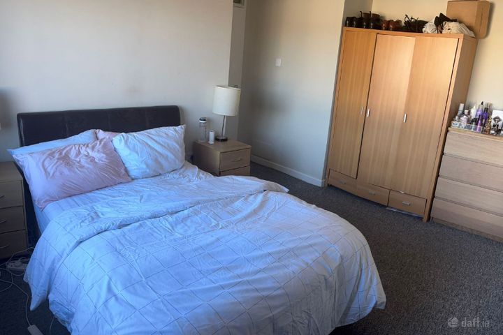 Broadford Crescent, Ballinteer, Dublin 16