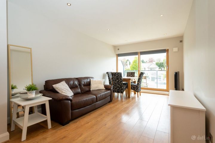 Apartment, Merrion Hall, Mount Merrion Avenue, Stillorgan, Co. Dublin