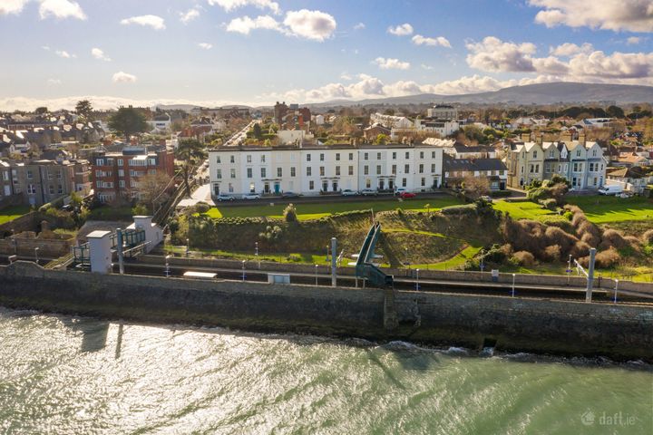 4 Ardenza Terrace, Seapoint Avenue, Blackrock, Dublin