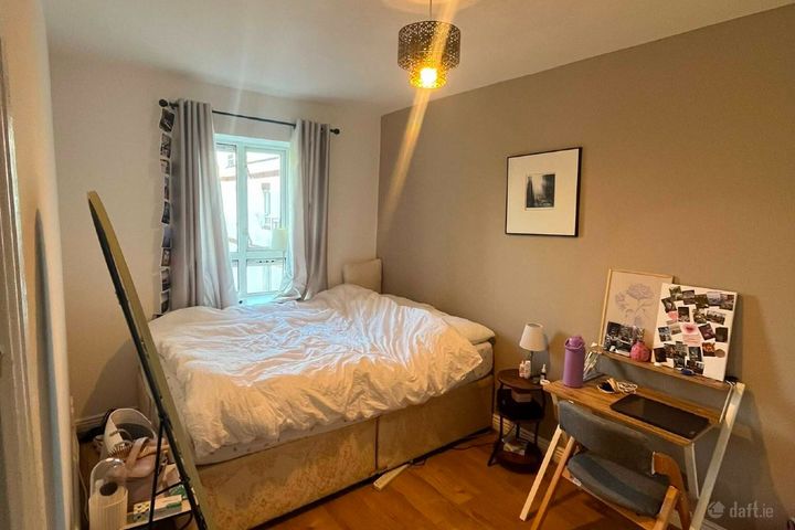 Trinity Square Apartments, Townsend Street, Dublin 2, Dublin 2