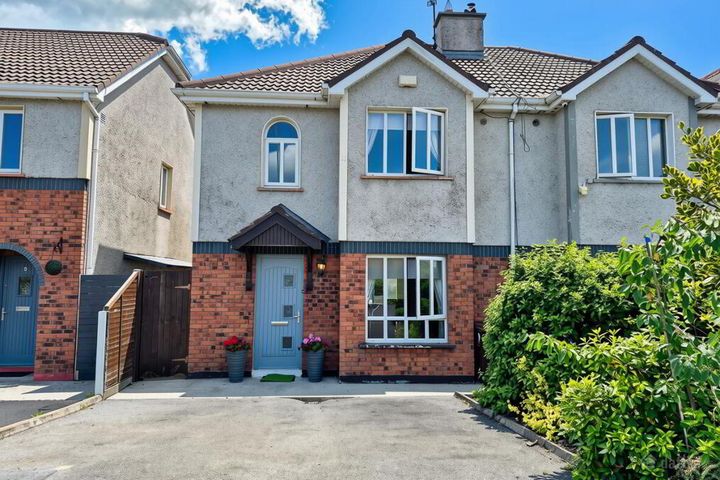 8 Danesfort, Old Galway Road, Athlone, Co. Roscommon, N37ED91