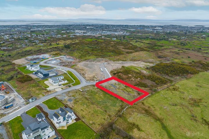 18 Lakeview Hill, Bushypark, Galway
