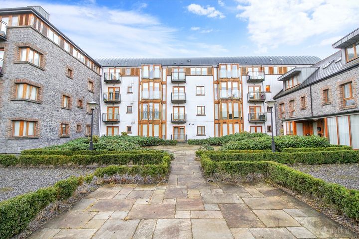 Camcor House,Railway Road,Birr,Co. Offaly, Birr, Co. Offaly, R42Y718