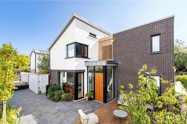 3 Violet Place, Glenageary, Dublin