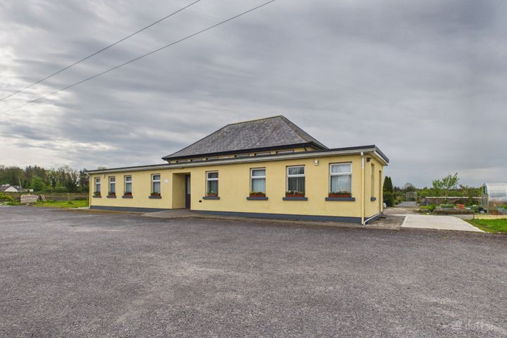 Ballyhard, Glenamaddy, Castlerea, Co. Roscommon