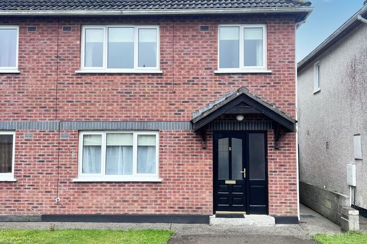 The Laurels, Tullow Road, Carlow Town, Co. Carlow