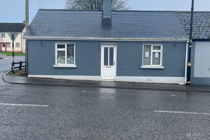 Upper Main Street Lanesboro, Lanesborough, Co. Longford