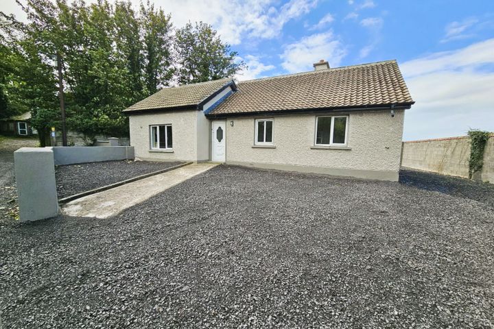 Finea Village, Finea, Co. Westmeath, N91FA07