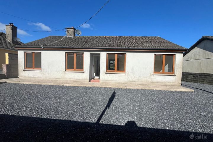 Shanould, Clonmel Road, Mitchelstown, Co. Cork, P67PR99