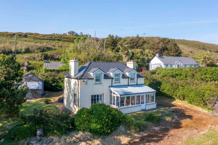 Ard Na Smol, Toe Head, Castletownshend, Co. Cork, P81Y407