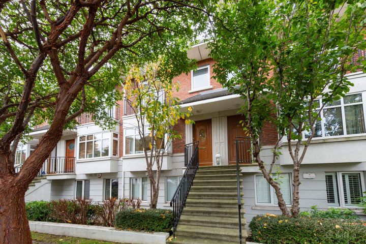 27 Ballsbridge Wood, Shelbourne Rd, Ballsbridge Dublin 4, Dublin 4, Dublin