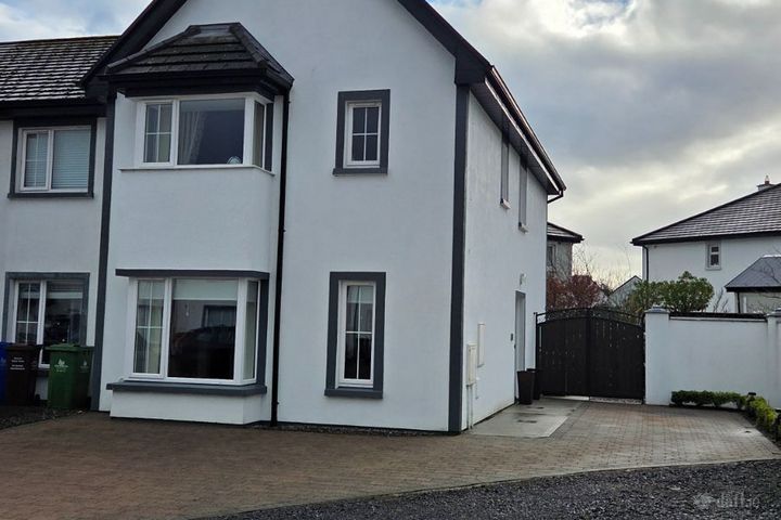 32 College View, Castlebar, Castlebar, Co. Mayo, F23KF86