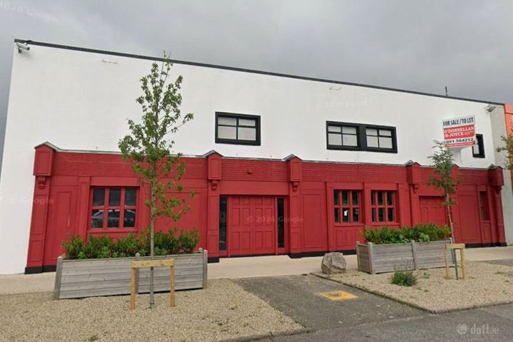 Westside Tavern, Westside Shopping Centre, Seamus Quirke Road, Newcastle, Galway