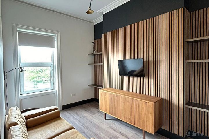 Lansdowne Terrace, Dublin 4