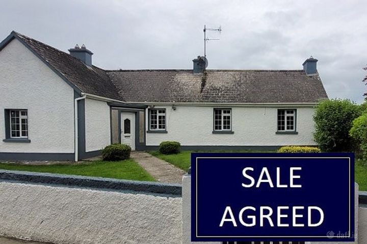 Derreen, Ballyforan, Ballinasloe, Co. Galway, H53C3W8
