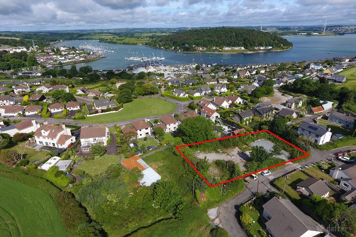 Graball Road, Crosshaven, Co. Cork