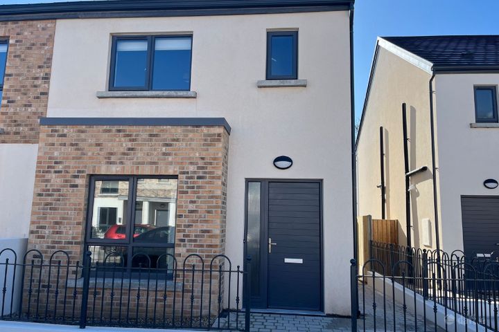 24 The Mews, Belview Wood, Maryborough Ridge, Doug, Douglas, Co. Cork