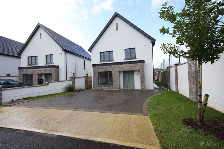 8 The Paddock, Mill Farm, Carrigaline, Co. Cork, P43A335