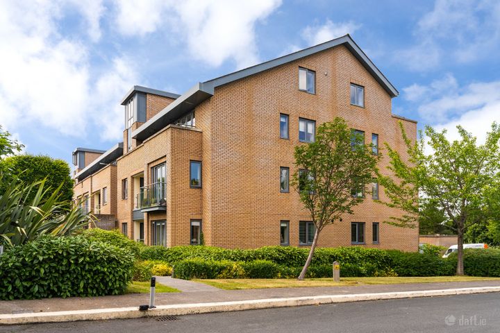 Apt 26, Carmanhall Court, Burton Hall Road, Sandyford, Dublin 18, D18H728