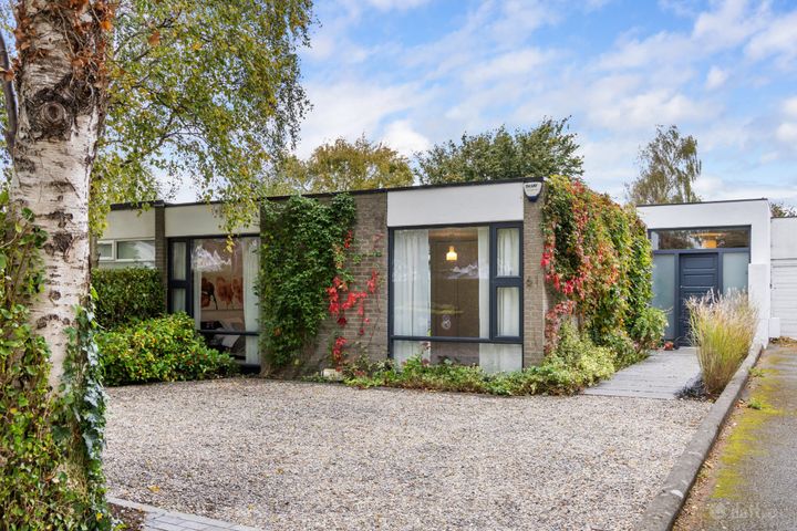 61 Ailesbury Grove, Dundrum, Dublin 16, D16YY24