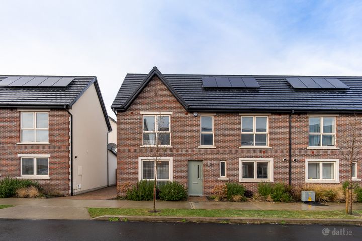 3 Parkside Crescent, Balgriffin, Dublin 13, D13F75C