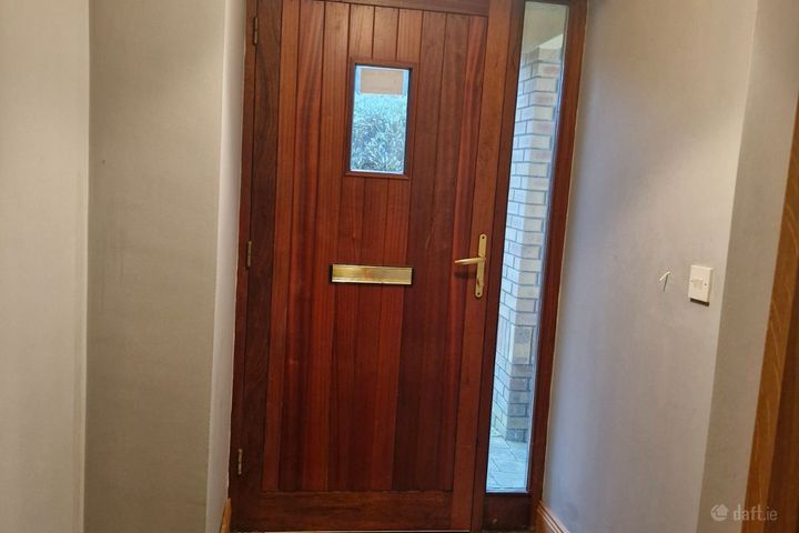 8 Tobair Bán, Oldcastle Road, Kells, Co. Meath