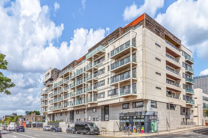 Gallery Quay, Grand Canal Dock, Dublin 2