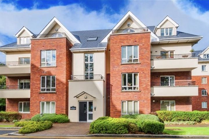 Ballintyre Grove, Ballinteer, Ballinteer, Dublin 16