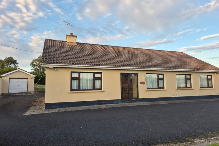 Mount Carmel, Ballyhomin, Askeaton, Co. Limerick, V94E6TN