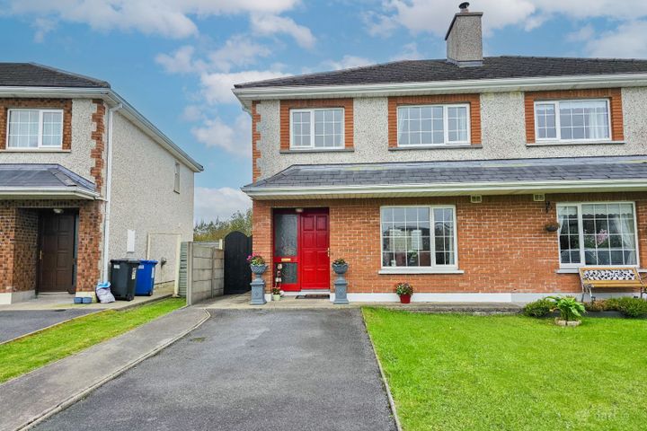 18 Gladesville, Castlebar, Castlebar, Co. Mayo, F23KW63