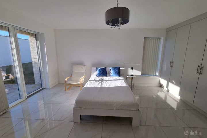 Kilgarron Road, Enniskerry, Co. Wicklow