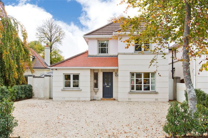 Apt 2, Stradbrook Hall, Blackrock, Dublin