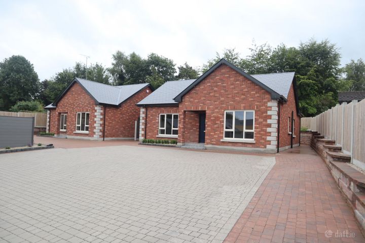 Mullinary Road, Carrickmacross, Monaghan