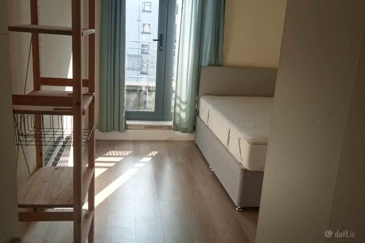 Large Ensuite,The Old Distillery,Anne Street North,Dublin 7, Smithfield, Dublin 7