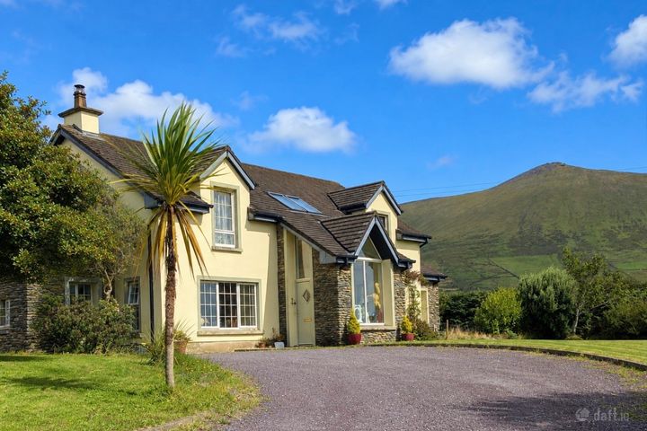 Ballyrishteen, Dingle, Lispole, Co. Kerry, V92TP64