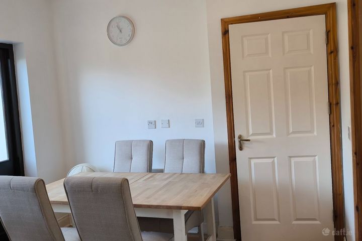 Elm Crescent, Mountmellick, Co. Laois