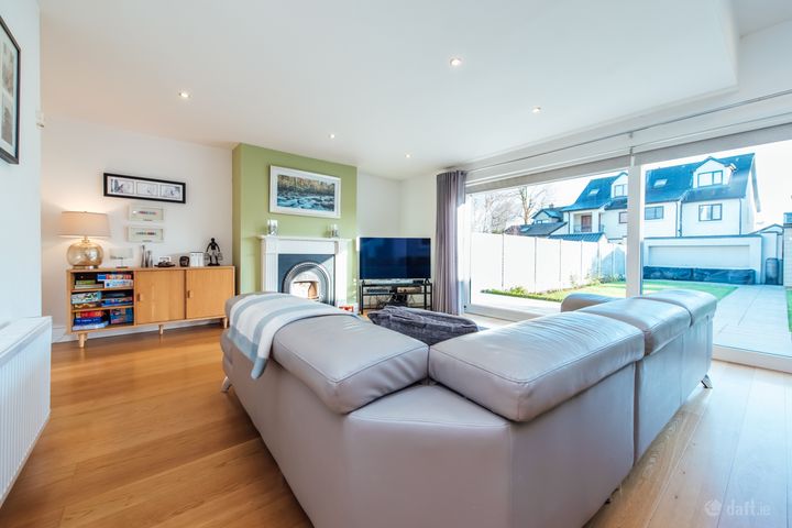 11 Alexandra Park, W91A0D8