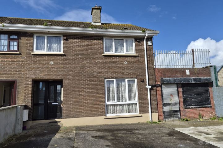77 Cosgrave Park, Moyross, Co. Limerick, V94T38H