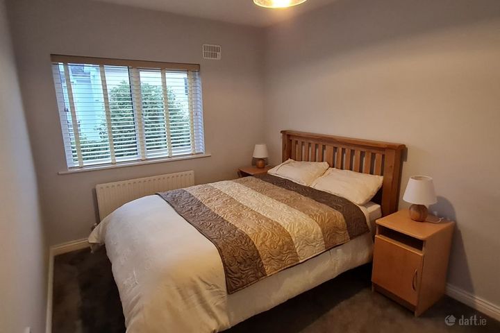 Garrai de Brun, Fort Lorenzo, Salthill, Co. Galway