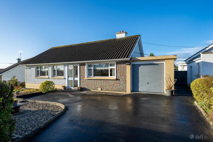 26 Retreat Heights, Retreat, Athlone, Co. Westmeath, N37AV66