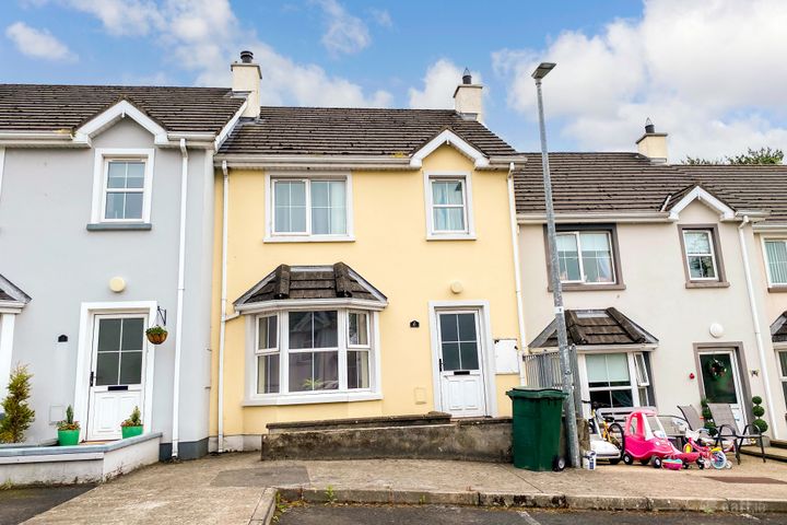 10 Na Hinsean, Manorcunningham, Co. Donegal, F92WC80