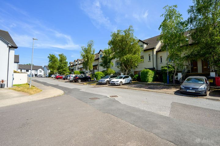 13 Cluain Cairn, Station Road, Carrigtwohill, Co. Cork, T45PF66