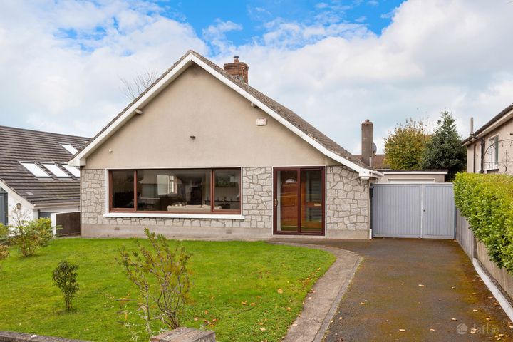 4 Knocksinna Park, Foxrock, Dublin 18, Dublin 18, Dublin