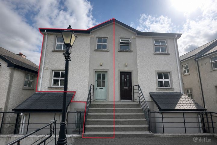 11 Steeple Court, New Building Lane, Kilkenny, R95XY09