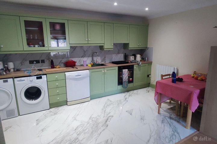 3 Clos Ard, Bohermore, Galway, Woodquay, Co. Galway