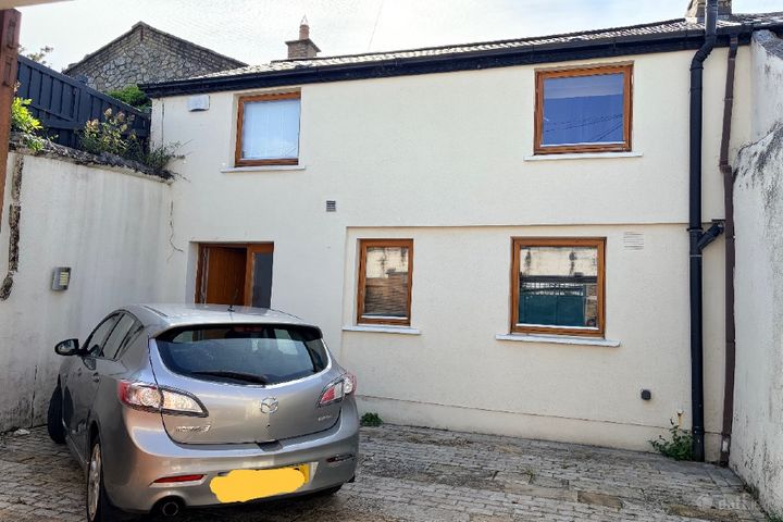 18 Heytesbury Lane, Ballsbridge, Dublin 4