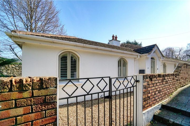 Gate Lodge, 44 Mount Sandford, Milltown, Dublin 6, D06X9F9 - Photo 2