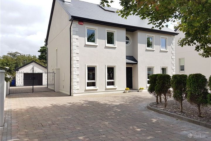 Churchfield, Knock, Co. Mayo, F12P939