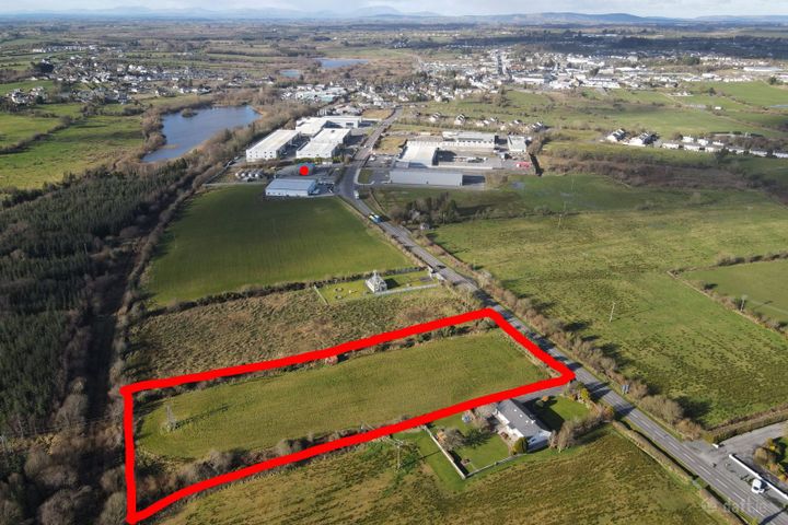 Ballindine Road, Claremorris, Co. Mayo