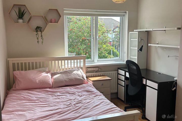 Earlsfort Rise, Lucan, Co. Dublin